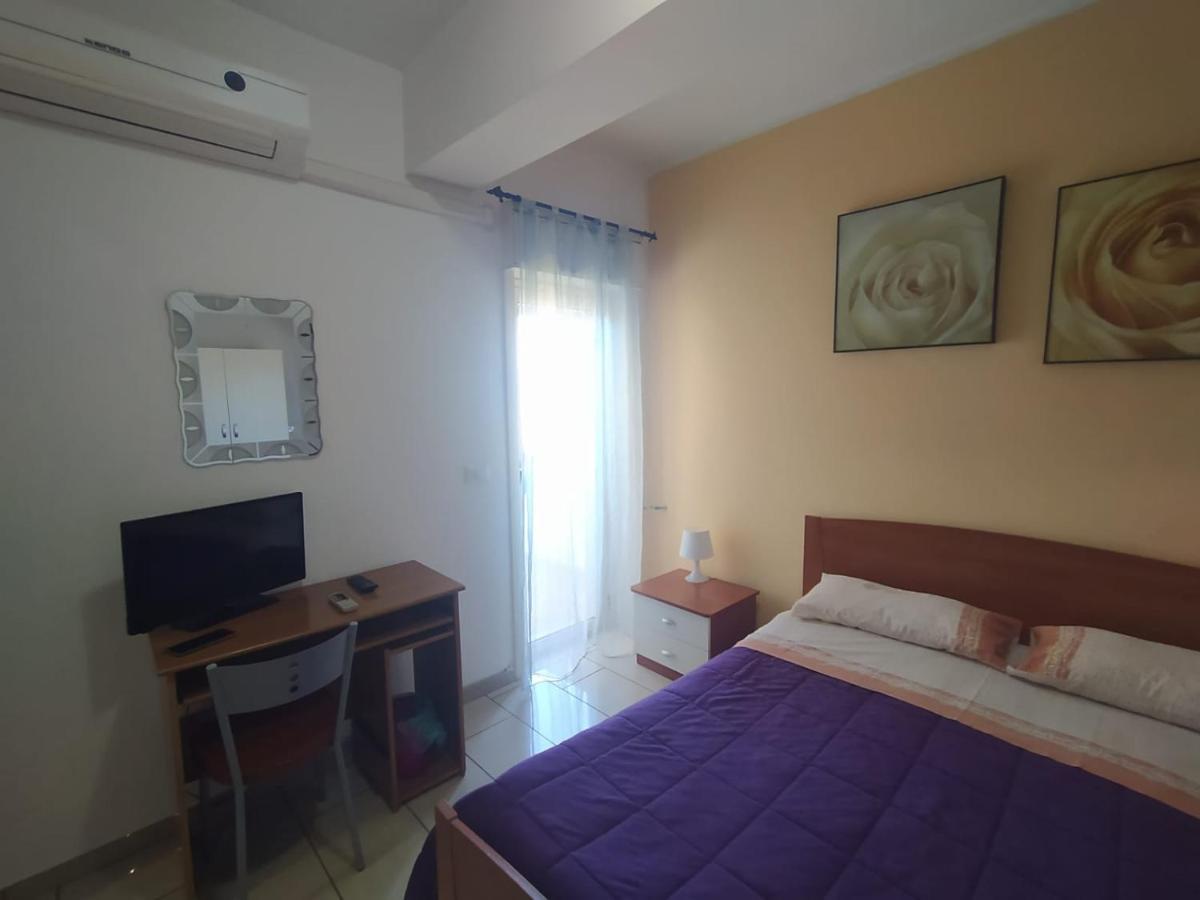 Bed And Breakfast Oasi Реджо ди Калабрия Екстериор снимка