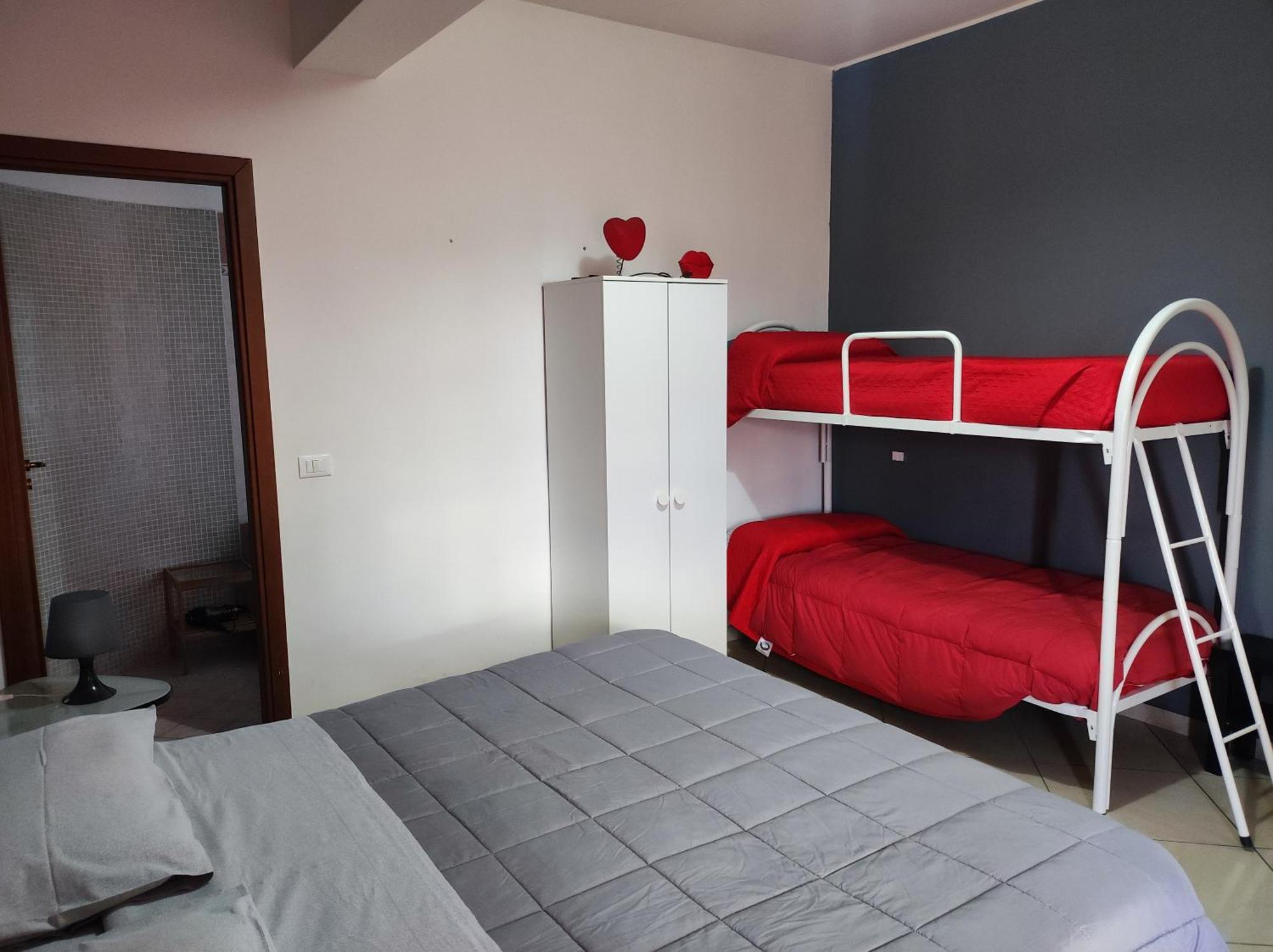 Bed And Breakfast Oasi Реджо ди Калабрия Стая снимка