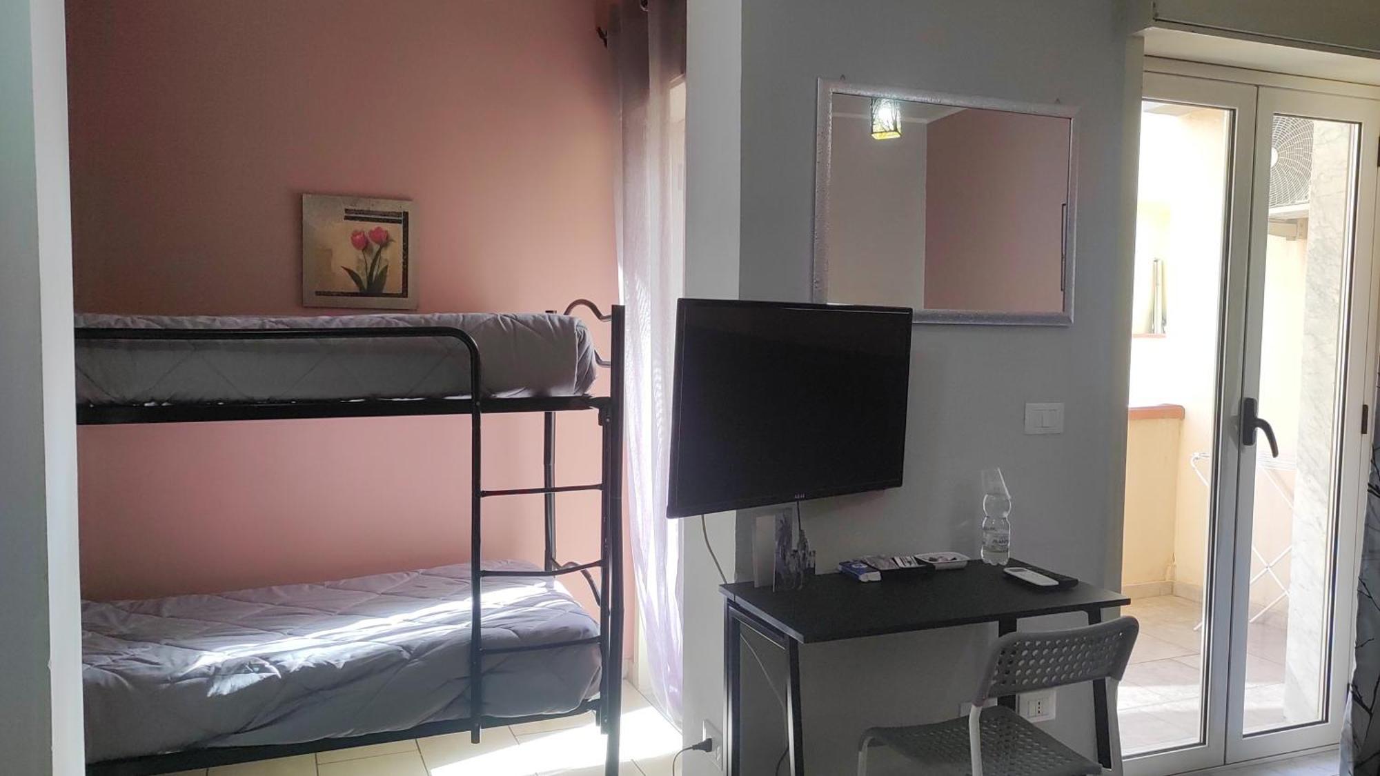 Bed And Breakfast Oasi Реджо ди Калабрия Стая снимка